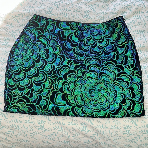 COPY - Blue & Green Sequined skirt - Picture 1 of 4